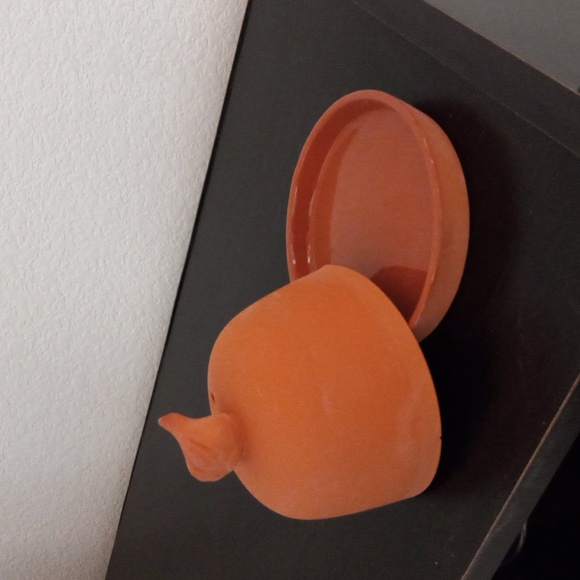 Ceramic Garlic Baker - Picture 3 of 3